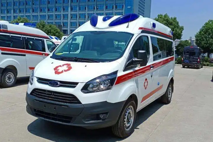 武穴市长途救护车转院